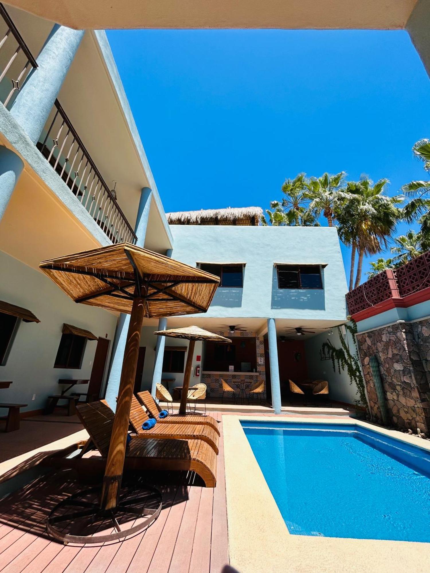 Hotel Rosarito 4*